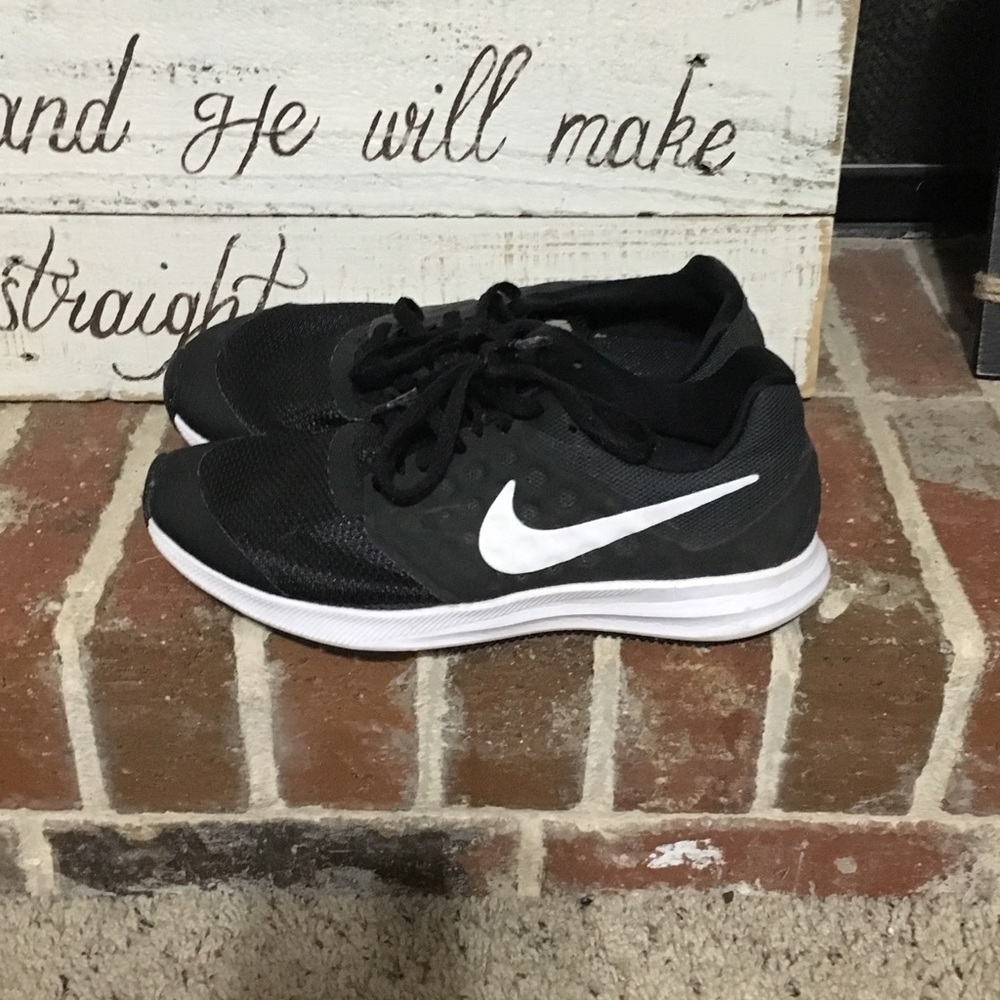Boys Nike’s